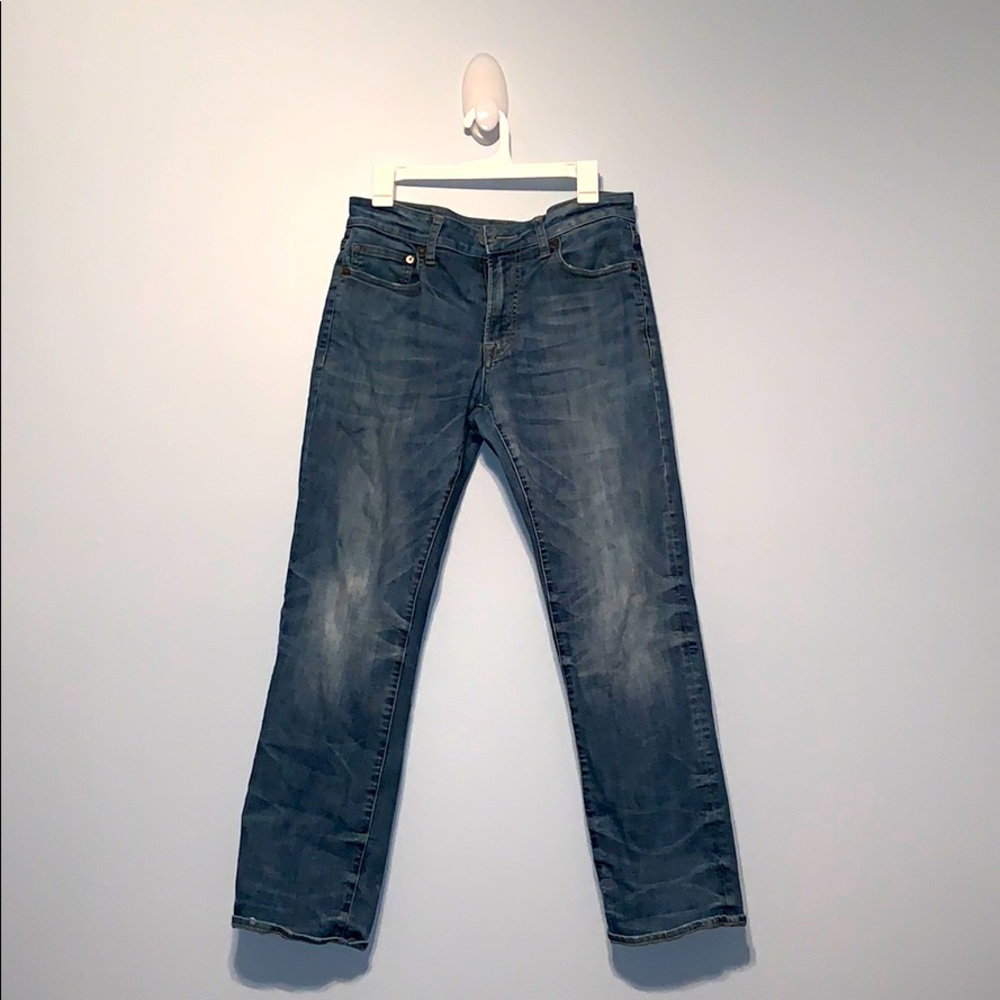 American Eagle Jeans - rip in crotch!